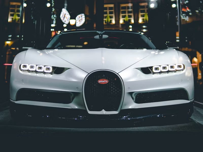 Спортивный автомобиль